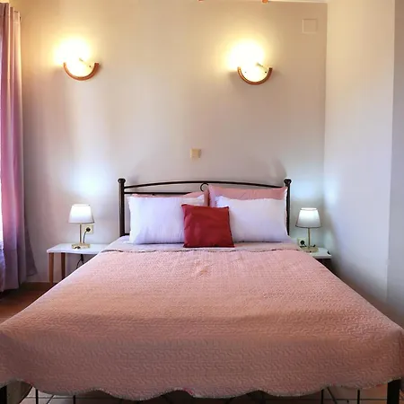 別荘 Terpi House *