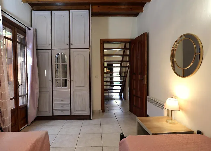 別荘 Terpi House Lefkáda