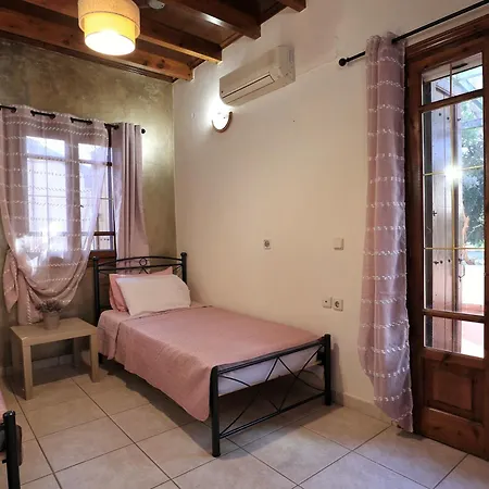 Terpi House Feriehus Lefkáda