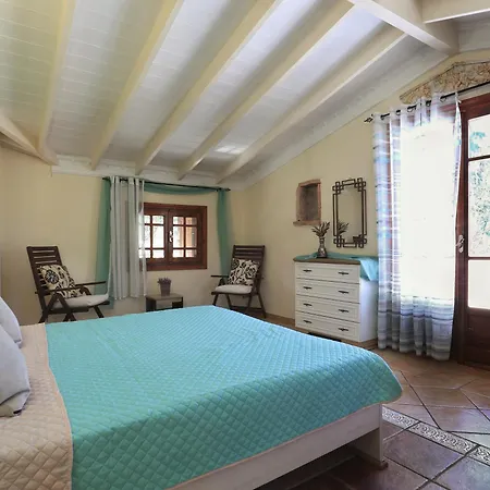 Дом отдыха Terpi House